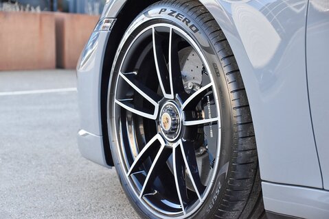 911 (992) Turbo S Cabriolet 3.7 PDK