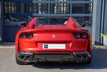 2021 Ferrari 812 GTS 