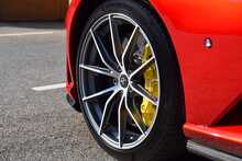 2021 Ferrari 812 GTS 