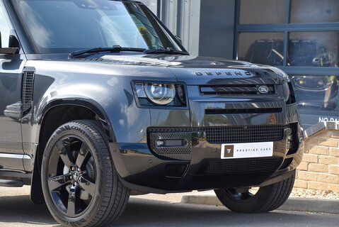 Defender 90 Hard Top X-Dynamic HSE D300 (VAT Q)