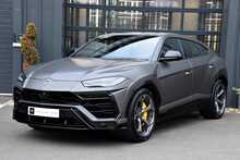 2022 Lamborghini Urus 