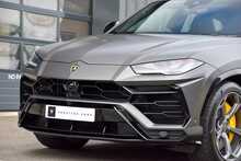 2022 Lamborghini Urus 