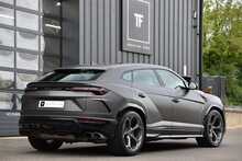 2022 Lamborghini Urus 