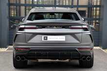 2022 Lamborghini Urus 