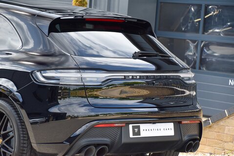 Macan GTS