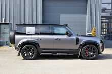 2022 Land Rover Defender 110 X Urban Widetrack 
