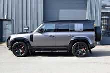 2022 Land Rover Defender 110 X Urban Widetrack 