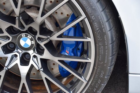 (F87) M2 Competition DCT