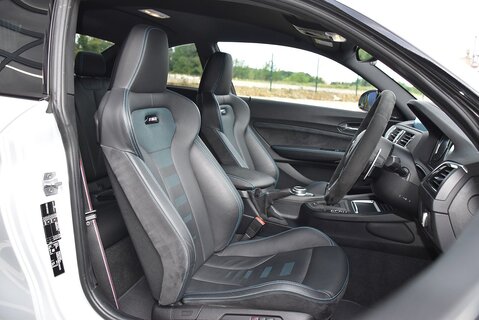 (F87) M2 Competition DCT