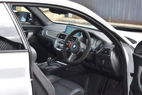 (F87) M2 Competition DCT