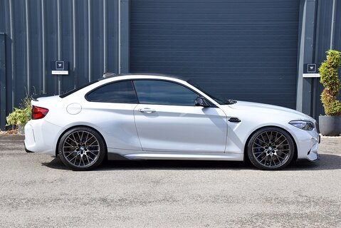(F87) M2 Competition DCT