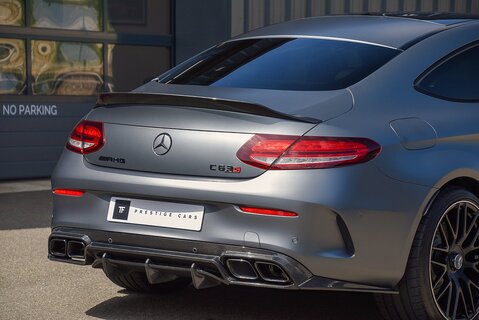 C63 S AMG Night Edition Premium Plus