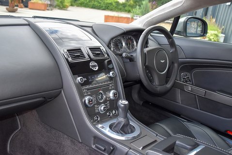 V8 Vantage 4.7 Coupe Manual