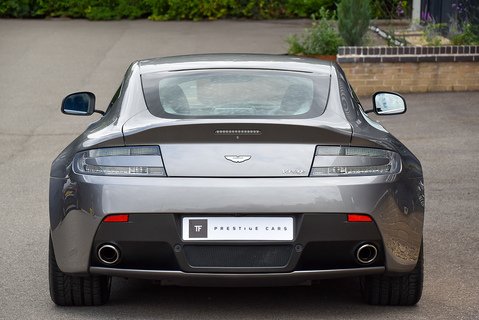 V8 Vantage 4.7 Coupe Manual