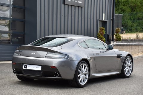 V8 Vantage 4.7 Coupe Manual