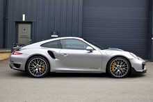 2015 Porsche 911 (991.1) Turbo S Coupe 3.8 PDK 