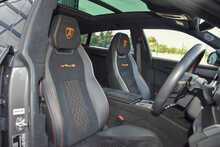 2023 Lamborghini Urus Performante 