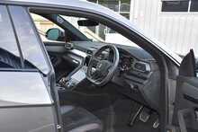 2023 Lamborghini Urus Performante 