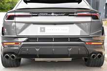 2023 Lamborghini Urus Performante 