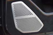 2023 Lamborghini Urus Performante 