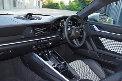 911 (992.1) Carrera 4 Coupe 3.0 PDK