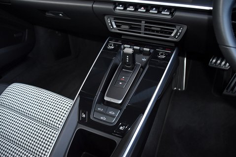 911 (992.1) Carrera 4 Coupe 3.0 PDK