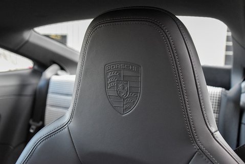 911 (992.1) Carrera 4 Coupe 3.0 PDK