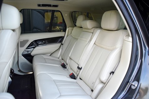 Range Rover 3.0 HSE D350 MHEV