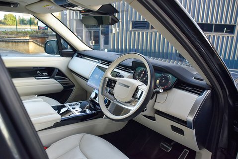 Range Rover 3.0 HSE D350 MHEV