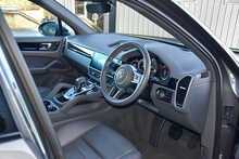2020 Porsche Cayenne 3.0 V6 E-Hybrid 