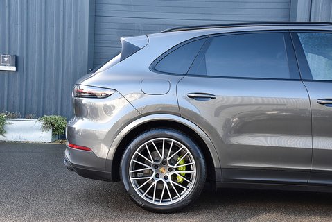 Cayenne 3.0 V6 E-Hybrid