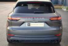 2020 Porsche Cayenne 3.0 V6 E-Hybrid 