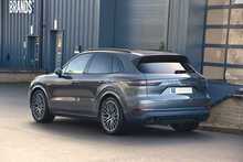 2020 Porsche Cayenne 3.0 V6 E-Hybrid 