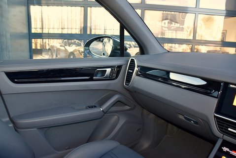 Cayenne 3.0 V6 E-Hybrid