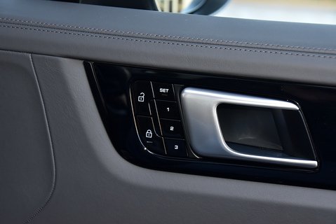 Cayenne 3.0 V6 E-Hybrid