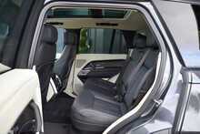 2022 Land Rover SE 3.0 D300 MHEV 