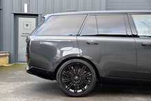 2022 Land Rover SE 3.0 D300 MHEV 