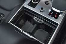 2022 Land Rover SE 3.0 D300 MHEV 