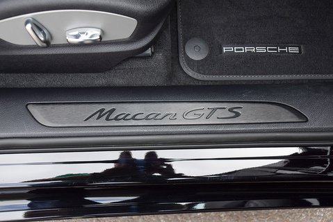 Macan GTS