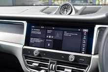 2023 Porsche Macan GTS 