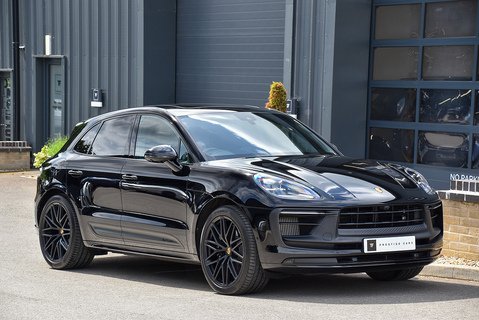 Macan GTS