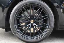 2023 Porsche Macan GTS 