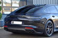 2023 Porsche Panamera V8 Turbo S 