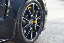 2023 Porsche Panamera V8 Turbo S 