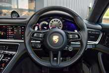 2023 Porsche Panamera V8 Turbo S 