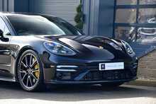 2023 Porsche Panamera V8 Turbo S 