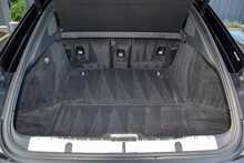 2023 Porsche Panamera V8 Turbo S 