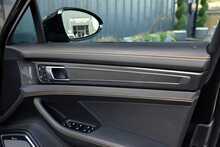 2023 Porsche Panamera V8 Turbo S 