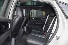 2023 Porsche Cayenne Coupe Platinum Edition 