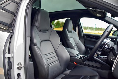 Cayenne Coupe Platinum Edition